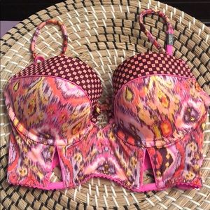 Victoria secret very sexy balconet